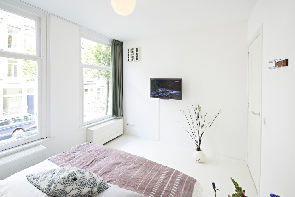 Amsterdam-onroerend-goed-vastgoed-appartement-fotografie-slaapkamer-1-tobiasmedia_nl