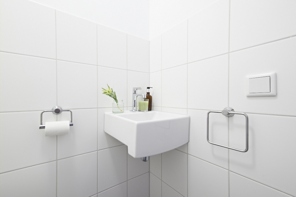 Amsterdam-vastgoed-appartement-fotografie-wc-1-tobiasmedia_nl